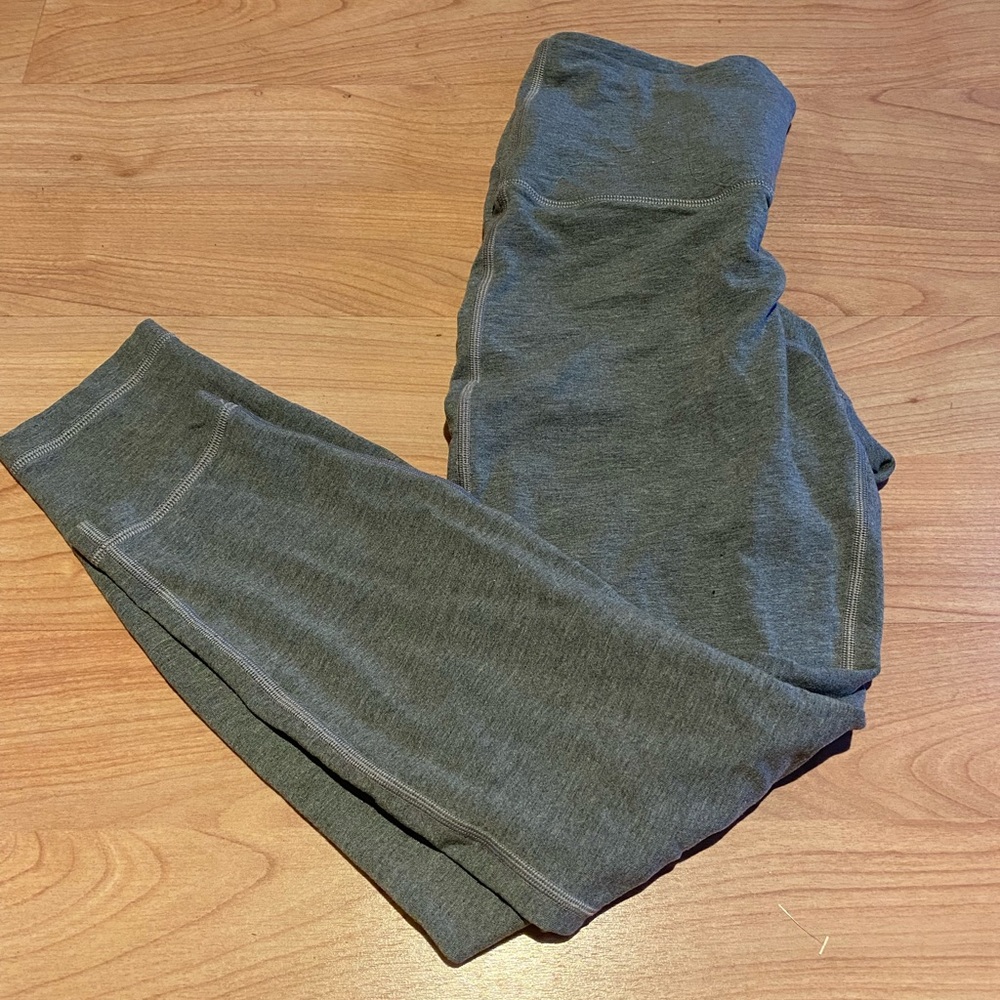 Lululemon Wunder Lounge